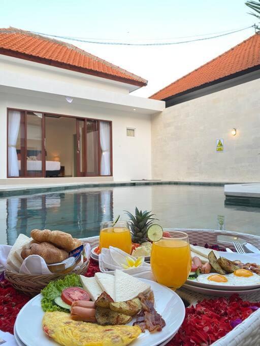 Villa Akmali Umalas 2Br With Private Pool & Jacuzzi Canggu Extérieur photo